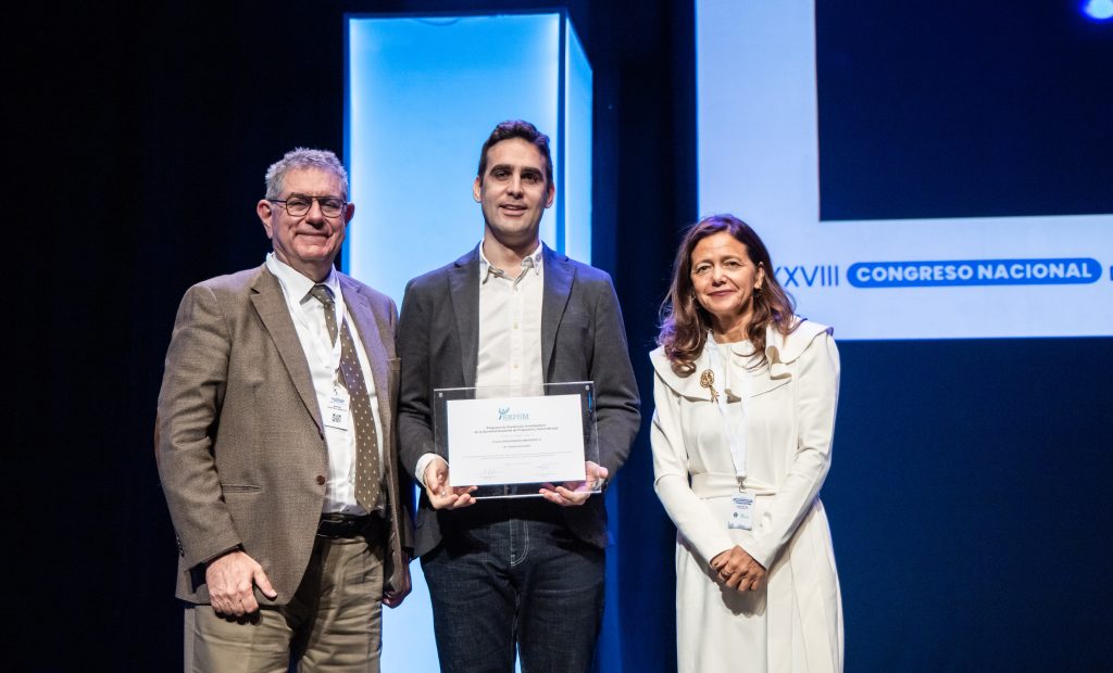 Premios a la Excelencia Investigadora. Premio al mejor trabajo de INVESTIGADOR EMERGENTE. Al Dr. Vicent Llorca Bofí, por el artículo "White blood cell counts, ratios, and C-reactive protein among individuals with schizophrenia spectrum disorder and associations with long-term outcomes: a population-based study".